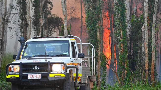 NT Fire and Rescue Palmerrston crew fighting the Bushfires at Coolalinga Pic Julianne Osborne