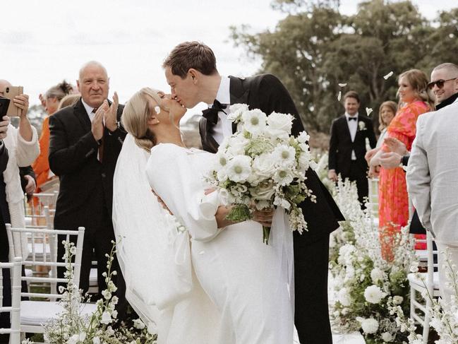 Socceroo and former Adelaide United star Craig Goodwin tied the knot with longtime love Katelyn at Lake Breeze Wines. Picture: Jessica Mary Photography.