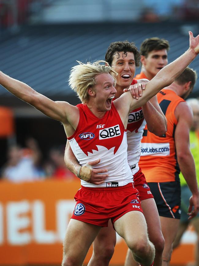 James Rose celebrates his 3rd last quarter goal with Kurt Tippett in his Swans debut against GWS in 2015. Picture. Phil Hillyard