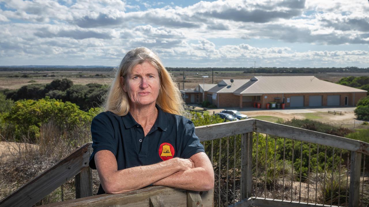 Lifesavers make last minute election plea for clubhouse funding