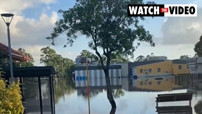 Maryborough underwater after river peaks