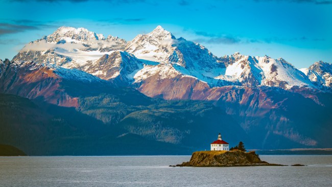 A cruise is the best way to see Alaska