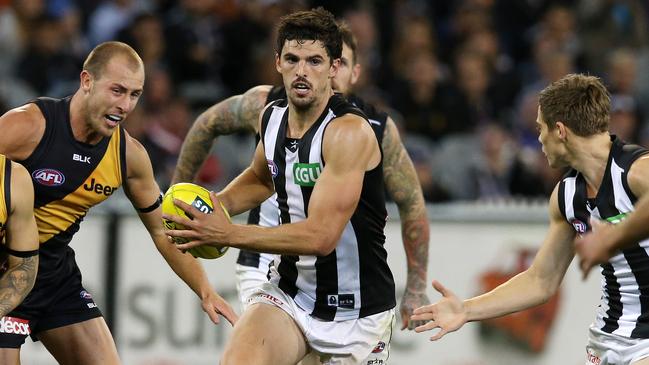 Round 4: Richmond v Collingwood.MCG.Picture:Wayne Ludbey.Goal, Scott Pendlebury.