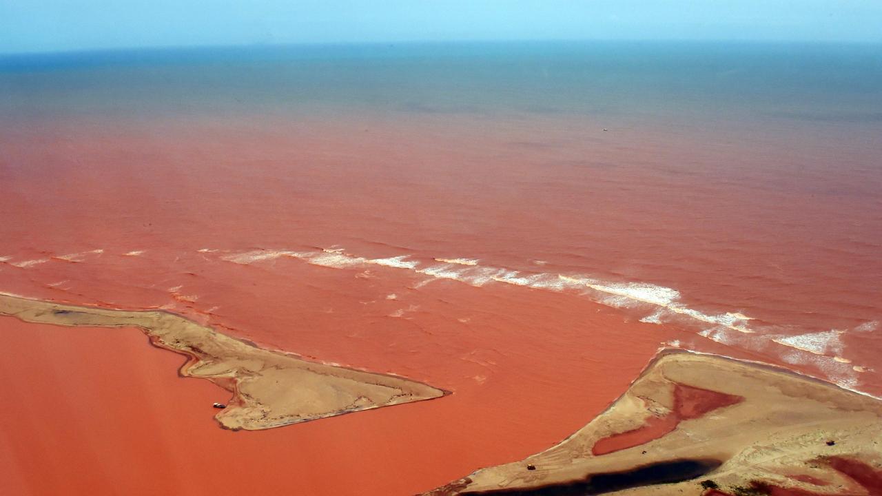 The sludge contaminated the Doce River and devastated the livelihoods of impacted communities around Mariana in the Brazilian province of Minas Gerais. Photo: AFP / Espirito Santo state Press Offic / Fred LOUREIRO