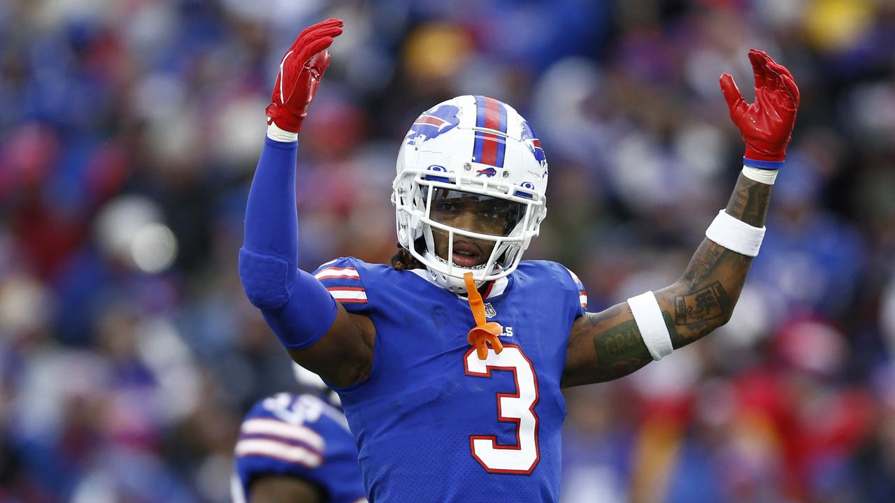 Damar Hamlin: NFL game will not resume after Buffalo Bills player collapsed  on the field - BBC Sport