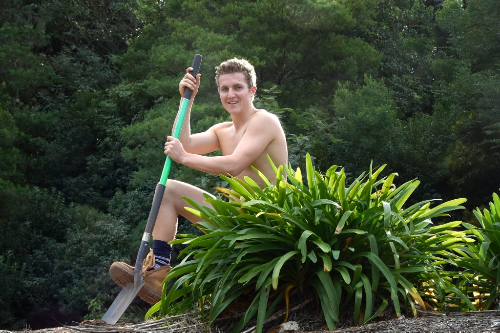 Today Is World Naked Gardening Day Watch Those Shears The Courier Mail 