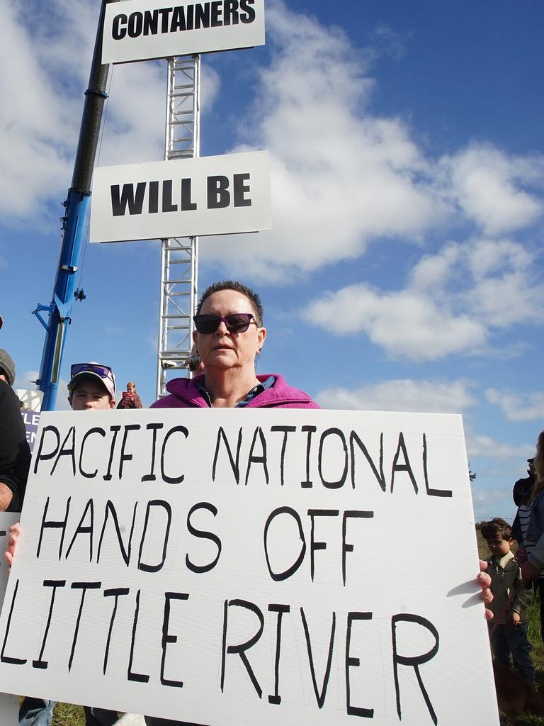 Protestors call for the proposed freight hub to be scrapped. Picture: NewsWire / Luis Enrique Ascui