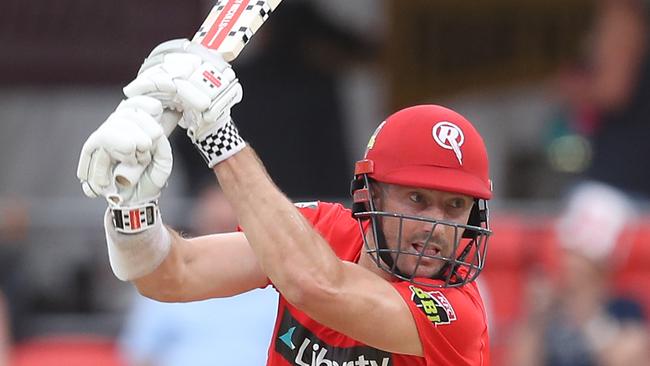 GOLD COAST, AUSTRALIA - DECEMBER 29: Shaun Marsh of the Renegades bats during the Big Bash League match between the Melbourne Renegades and the Sydney Sixers at Metricon Stadium, on December 29, 2020, in Gold Coast, Australia. (Photo by Chris Hyde/Getty Images)