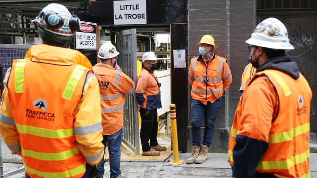 Tradies will have access to an additional 20,000 free TAFE places to help ease a chronic shortage. Picture: NCA NewsWire / David Crosling