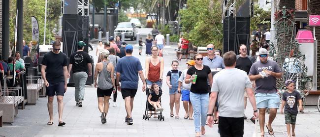 People on the Gold Coast during COVID times.