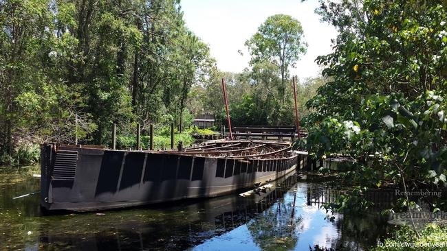 The keel of the Captain Sturt after its superstructure was removed. Source: Dreamworld - Remembering the Golden Years.