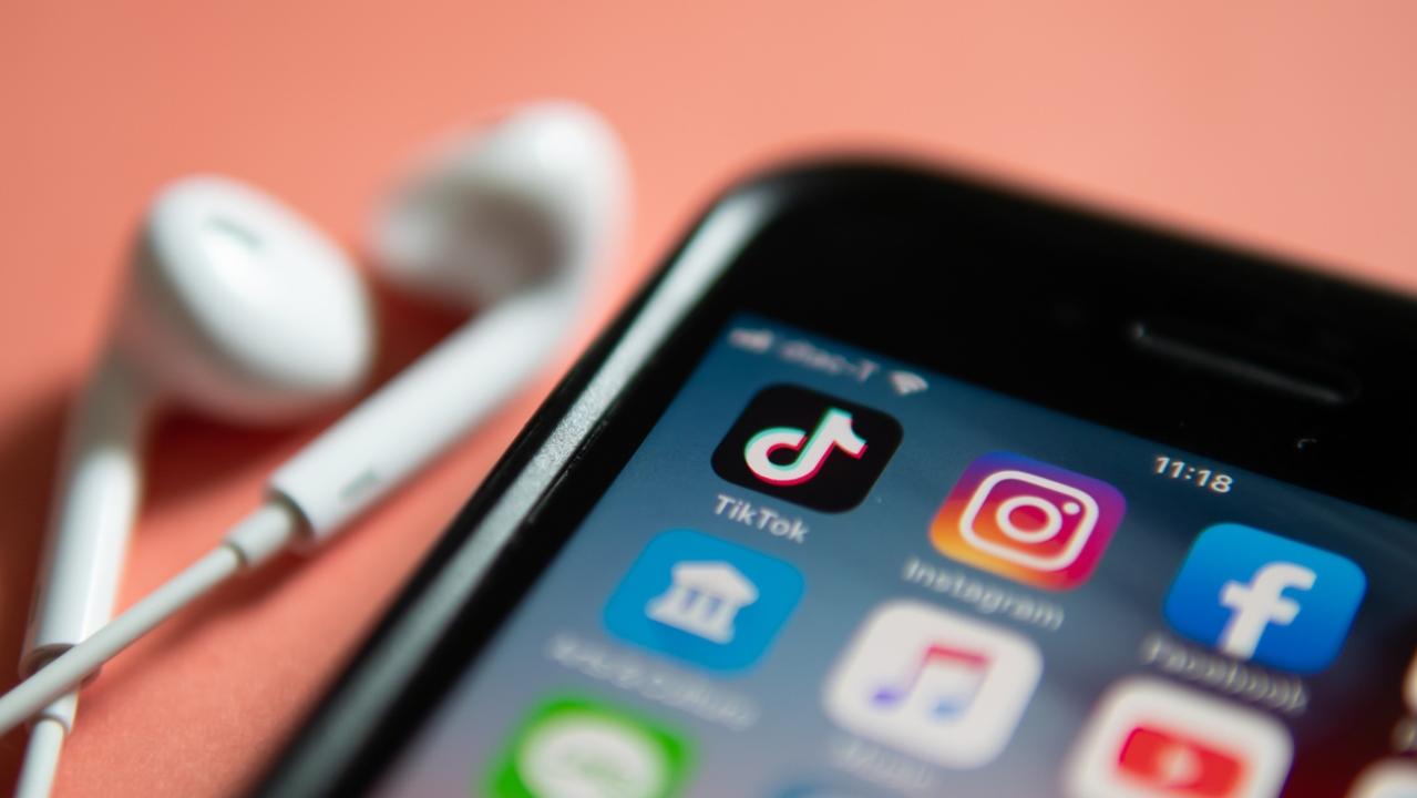 Unmoderated content relating to diet and exercise on social media can have a significant impact on young people’s mental health. Photo: iStock