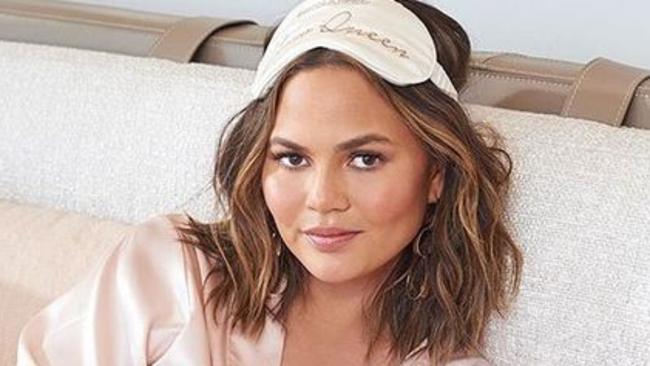 US model Chrissy Teigen with Shhhsilk products.