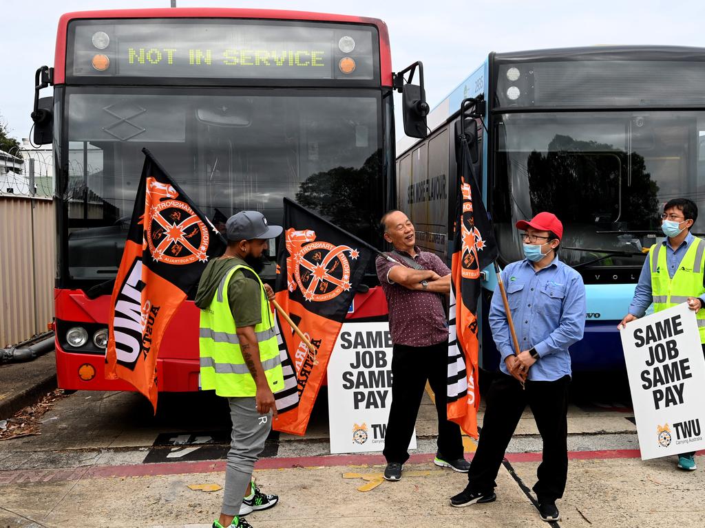 Buses have almost come to a complete stop across Sydney after 1200 drivers walked off the job on Monday morning. Picture: NCA NewsWire / Jeremy Piper