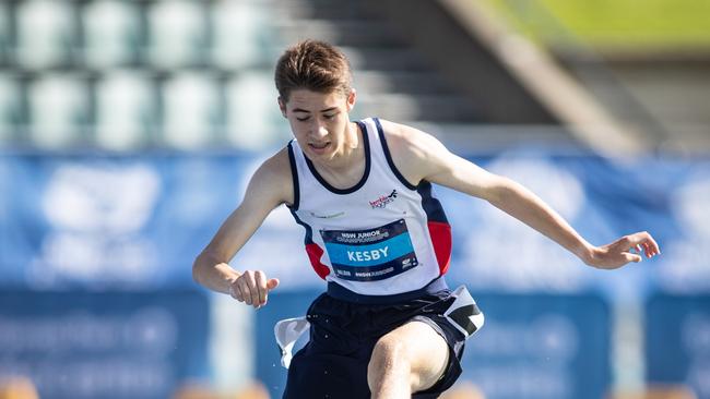 Steeplechase U17 winner Macleay Kesby from Kembla Joggers Inc.