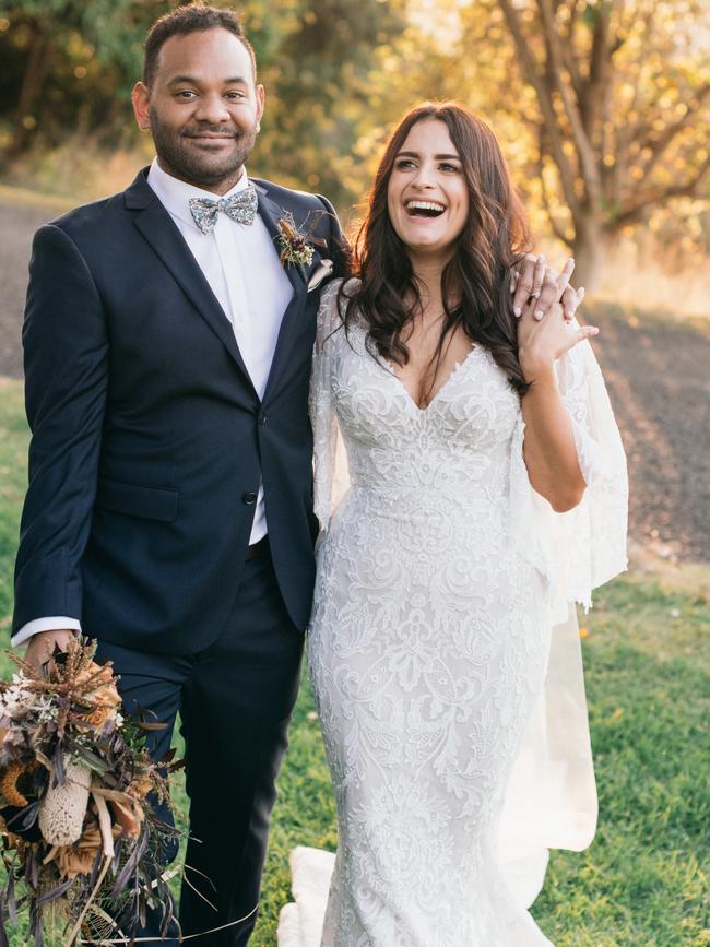 Happy couple: Bree Forbes and Daniel Kelly, photography: Figtree Pictures