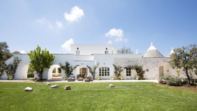 Trullo Rosmarino, a traditional home in Puglia