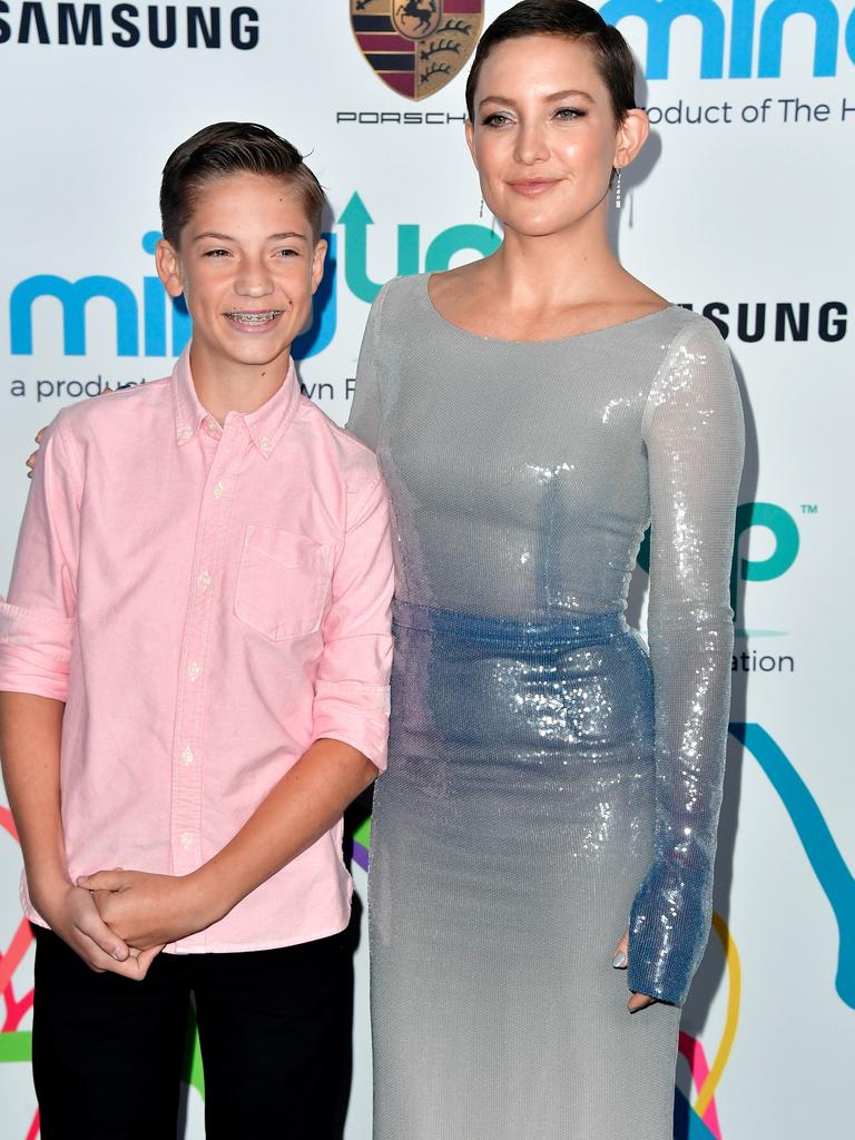 Hudson with her eldest child, Ryder Robinson in November 2017. 