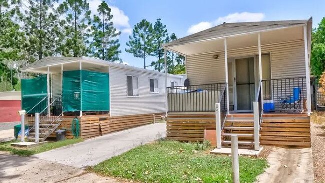 FOR SALE: 30a &amp; 30b, 1513 Old Bruce Highway, Kybong