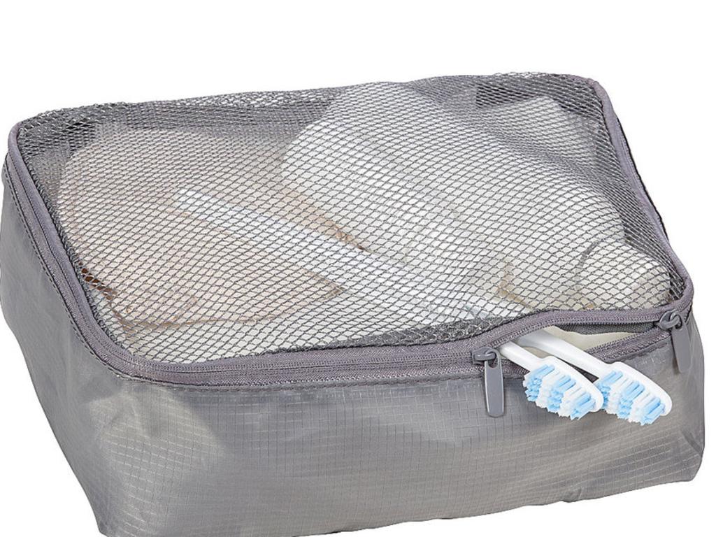 6 best Reject Shop travel accessories from packing cubes to travel bags ...