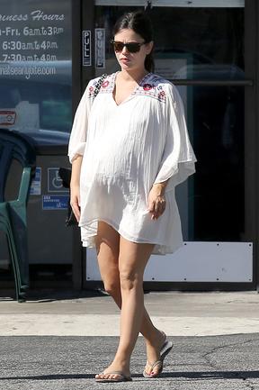 Celebcon Bumpwatch Pregnant Kate Cancels Again The Courier Mail