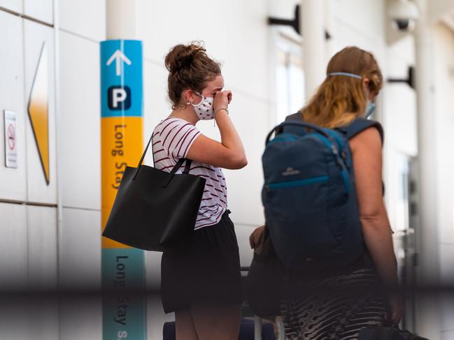 The Northern Territory has declared Melbourne Airport and greater Melbourne a hot spot, after it was revealed a positive COVID-19 case worked at the airport. The decision comes after the government held a snap meeting of its Security and Emergency Subcommittee of Cabinet at 10am on Friday.Photograph: Che Chorley