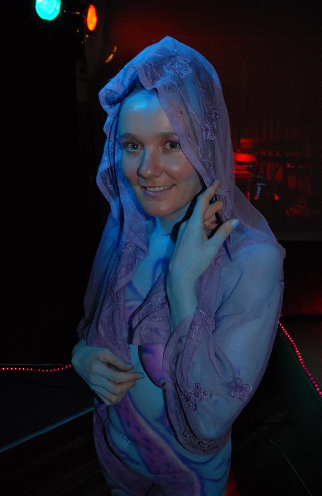 Crystal Lee at the Body Art Carnivale in 2007.