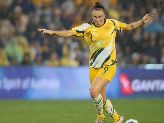 NEWCASTLE, AUSTRALIA - MARCH 06: Caitlin Foord of the Australian Matildas in action during the Women's Olympic Football Tournament Play-Off match between the Australian Matildas and Vietnam at McDonald Jones Stadium on March 06, 2020 in Newcastle, Australia. (Photo by Ashley Feder/Getty Images)