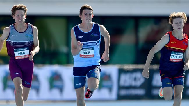 Cooper Weil (QLD), Lachlan Rice (NSW) and Benjamin Shearwin (SA) in the under 15 Heptathlon.