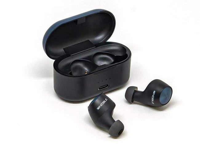 Noble's Falcon earbuds.