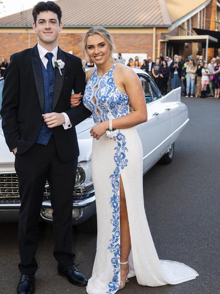 Graduates Niel Oosthuizen and Mackenzie Weier at Concordia Lutheran College valedictory dinner red carpet arrivals at Redlands campus, Friday, September 16, 2022. Picture: Kevin Farmer