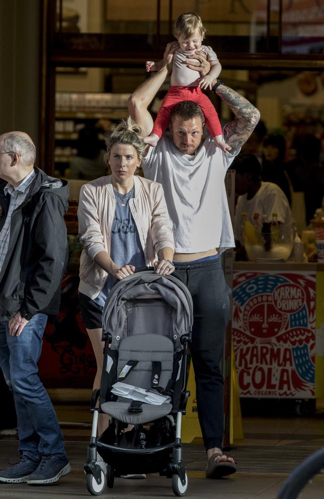 James Pattinson with partner Kayla and baby daughter Lilah. Picture: Ella Pellegrini