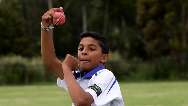 Ishwa Wijenayake is now playing winter cricket.