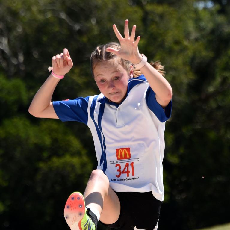 Lillie Howell in action at the Mudgeeraba little athletics competition. (Photo/Steve Holland)