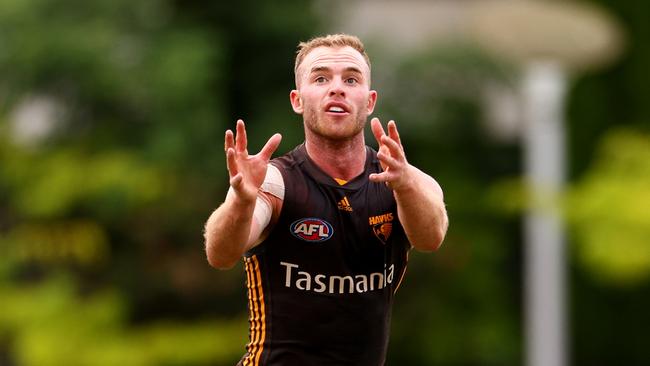 Tom Mitchell is available for a bargain price in KFC SuperCoach. Picture: Jonathan DiMaggio/Getty Images