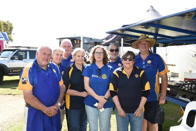Bairnsdale Cup 2025. Mitchell River Bairnsdale Rotary Club crew. Picture: David Smith