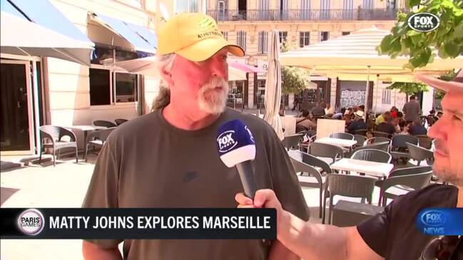 Matty Johns tours Marseilles