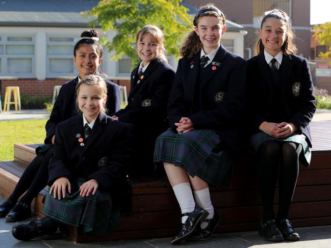 20/04/2018: - FEDBUDGET2018 -  Nicole Pena, Shanae & Keira Blizzard, Sarah Price & Kaitlyn Stathakis from Altona . Stuart McEvoy for The Australian.