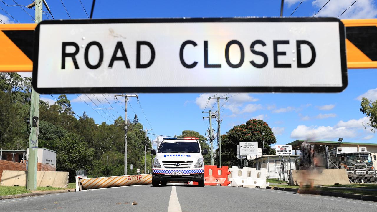 Heavy concrete barriers replace the plastic water-filled ones on the NSW/QLD border at Miles Street in Kirra. Photo: Scott Powick.