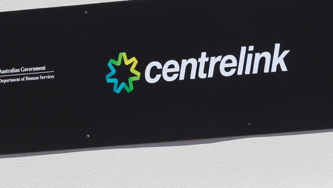 Bludgers on welfare get a Centrelink free pass | The Courier Mail