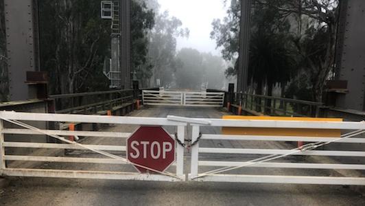 The bridge over the Murray River at Murrabit has been padlocked shut because of the Victoria-NSW border closure.