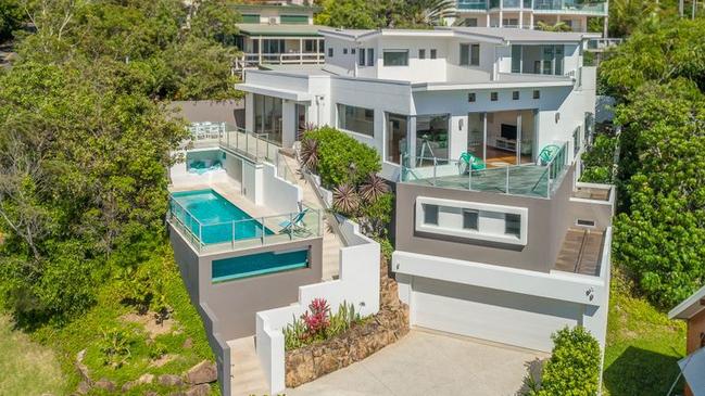 Karl Stefanovic and his pregnant wife Jasmine have bought this house in Sunshine Beach.