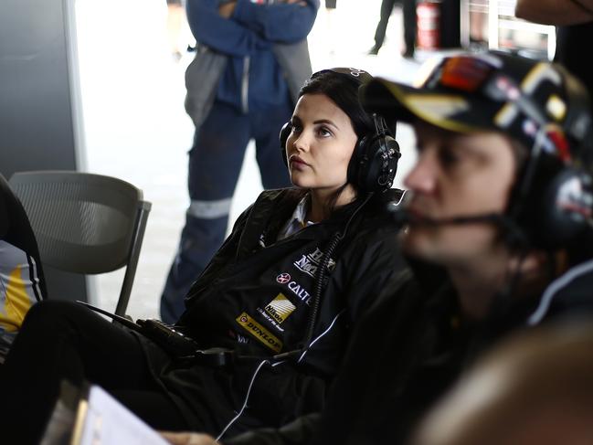 V8 SUPERCARS – BATHURST 1000 – Pictured is Renee Gracie, in Pit Lane during the first practice session at Mount Panorama today for the Bathurst 1000 this weekend. Picture: Tim Hunter.