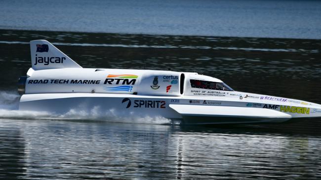 Dave Warby, son of Ken Warby, and his team ahead of a world record speed assault. Picture: Gordon Eckel and Warby Motorsport.