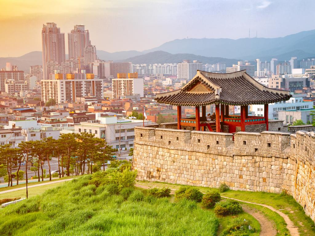 Long haul flights with free stopovers: JAL, Korean Air, Qatar | escape ...