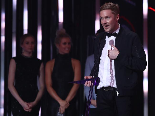 Drapht accepts the ARIA for Best Urban Album during the 30th Annual ARIA Awards. Picture: Getty