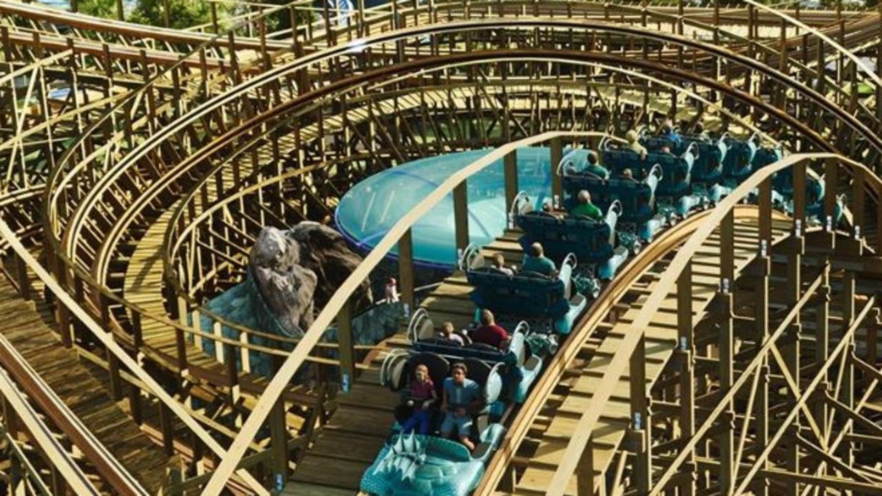 Dozens rescued after roller coaster stops