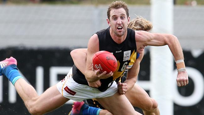 Michael Barlow brings ample AFL and VFL experience to Yarraville-Seddon. Picture: Michael Klein