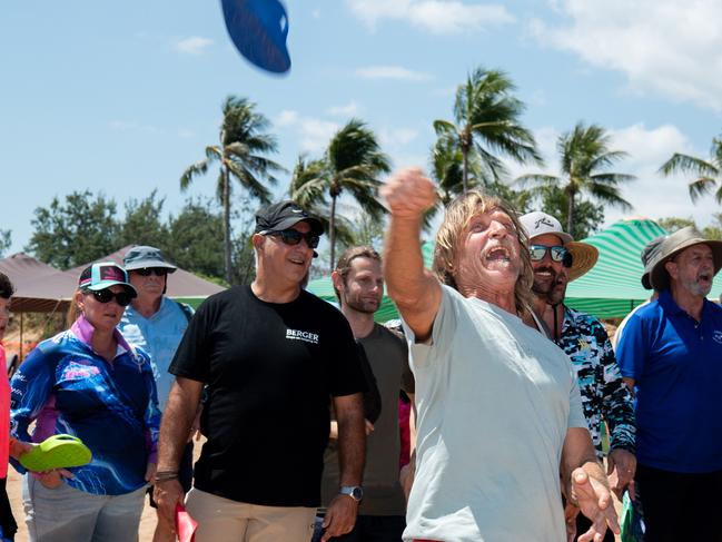 MenÃ•s SlappaÃ•s Thong Throw at the Darwin Beer Can Regatta at Mindil Beach, 2024. Picture: Pema Tamang Pakhrin