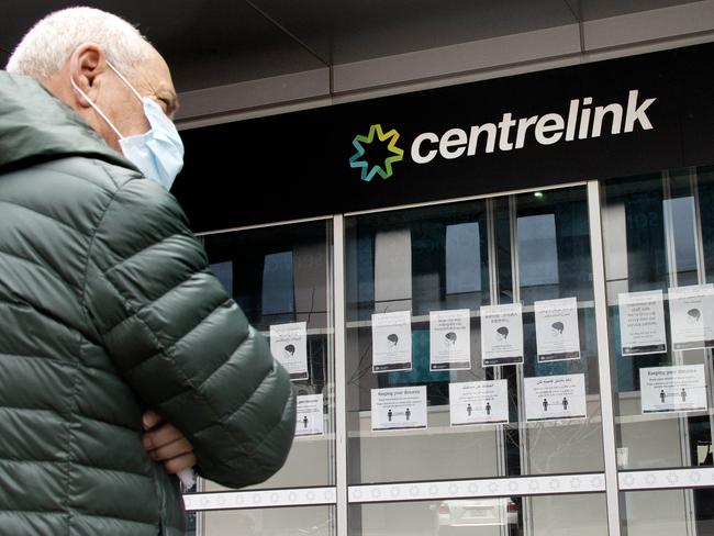 MELBOURNE, AUSTRALIA - NewsWire Photos AUGUST  31 2020: A man waits outside Centrelink in South Melbourne on Monday during stage 4 COVID-19 lockdowns across Melbourne.Picture: NCA NewsWire / David Geraghty